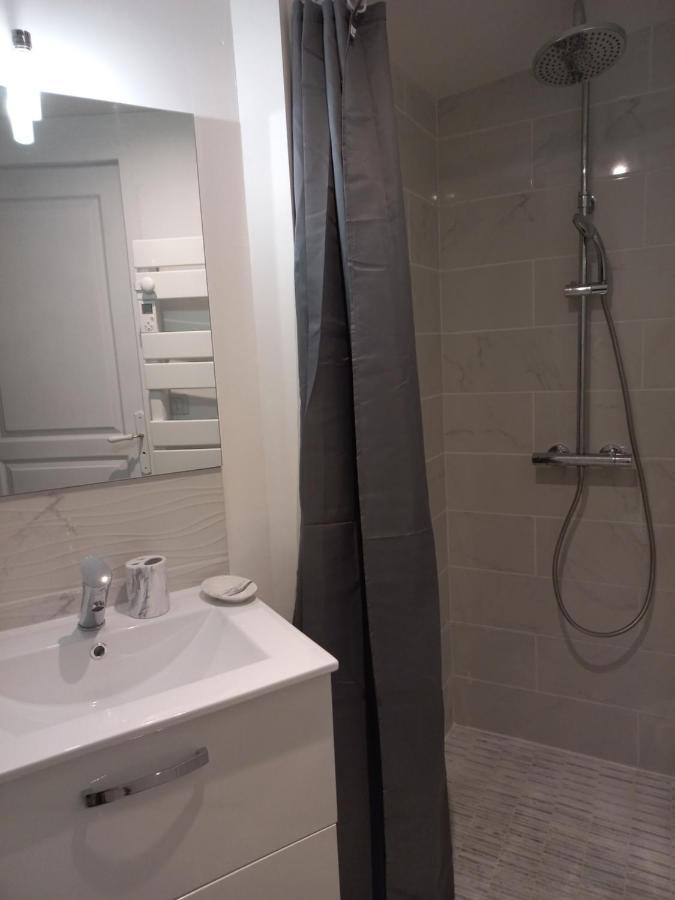 Apartamento Studio Tt Confort Neuf Et Equipe Noyon Exterior foto